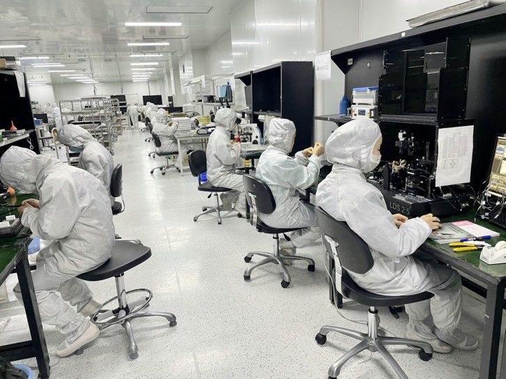 Hyperline Beijing Ltd. lini produksi pabrikan